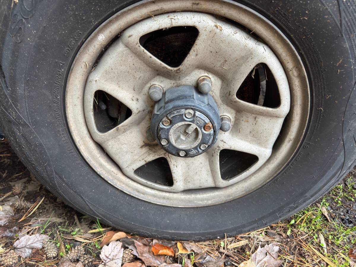 Toyota-townace-diesel-1995-grey-3