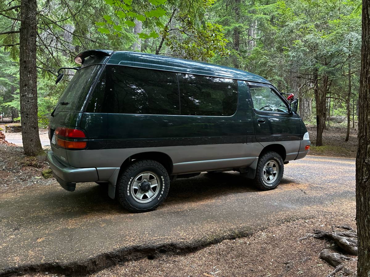 Toyota-townace-diesel-1996-green-1