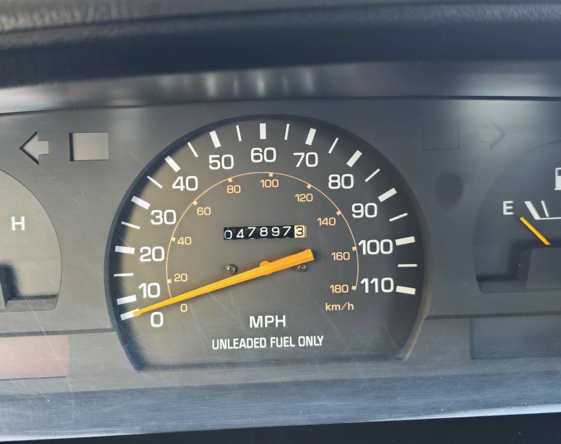 Toyota-truck-dlx-xtra-cab-1989-grey-13