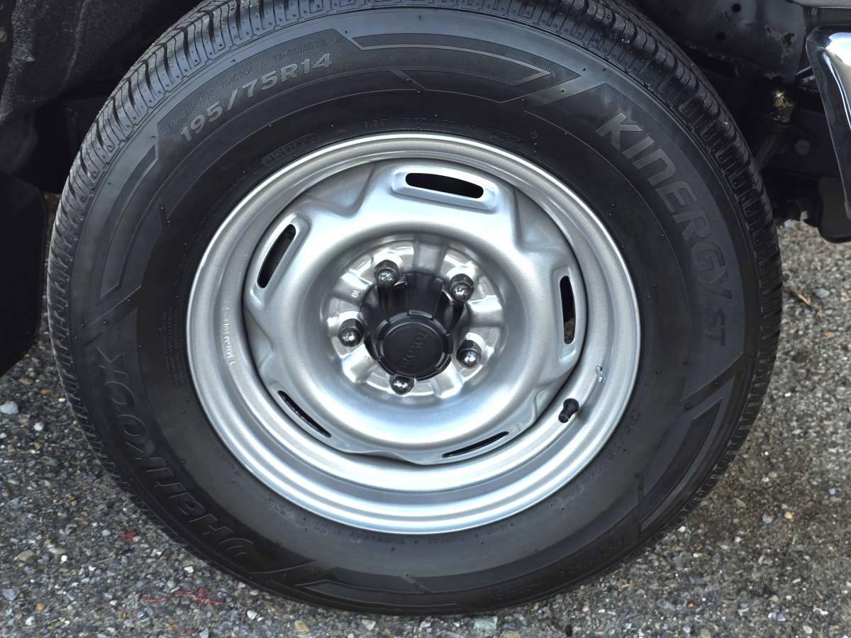 Toyota-truck-dlx-xtra-cab-1989-grey-7