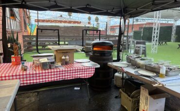 Toyota-van-le-1984-purple-4