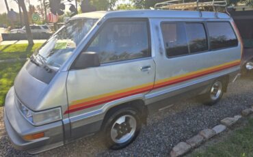 Toyota-wagon-1989-silver-3