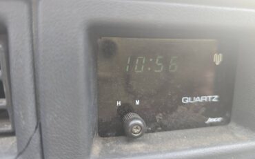 Toyota-wagon-1989-silver-7