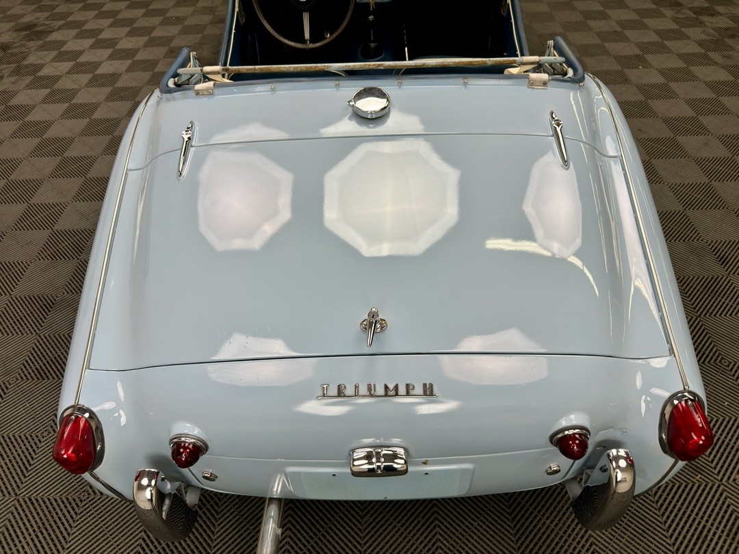 Triumph-Other-1961-ROADSTER-27