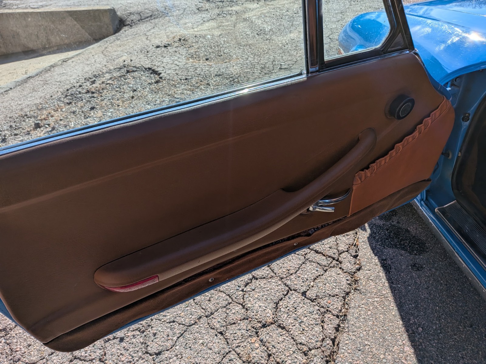 Triumph-Other-1971-Convertible-14