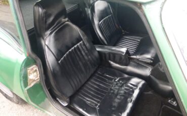 Triumph-Other-1972-Coupe-17