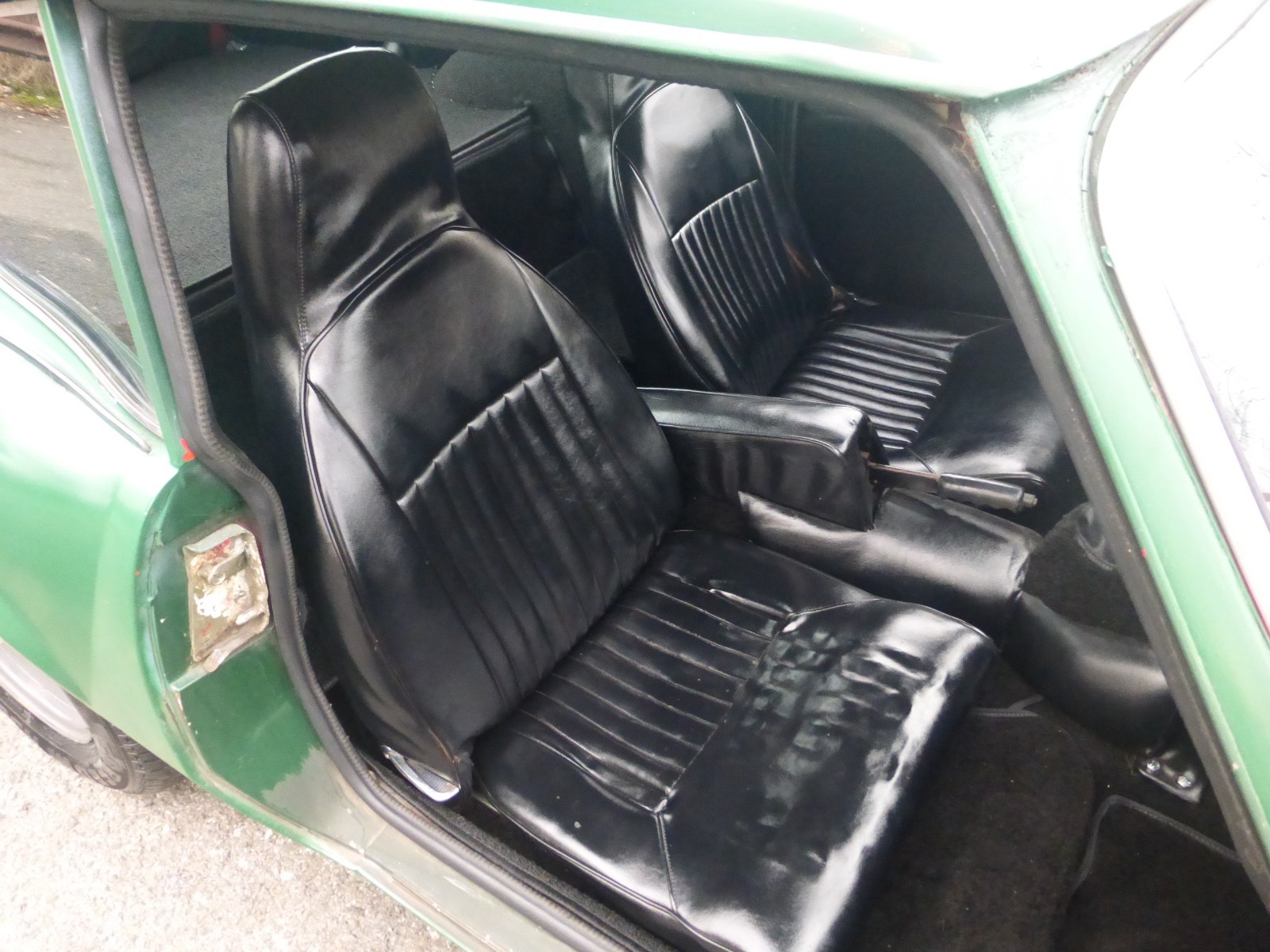 Triumph-Other-1972-Coupe-17