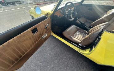 Triumph-Spitfire-1974-Convertible-15