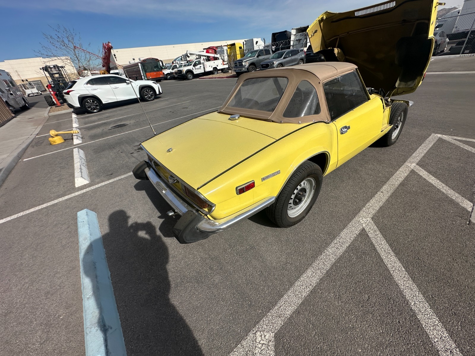 Triumph-Spitfire-1974-Convertible-28