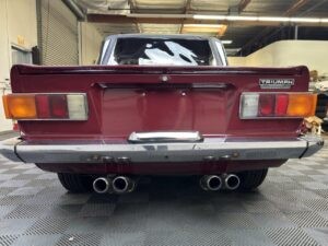 Triumph-TR-6-1971-CONVERTIBLE-4