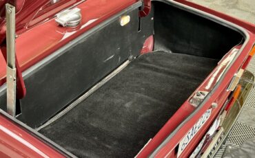 Triumph-TR-6-1972-CONVERTIBLE-27