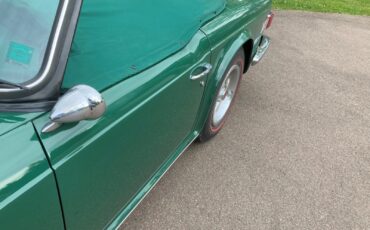 Triumph-TR-6-1973-Convertible-3