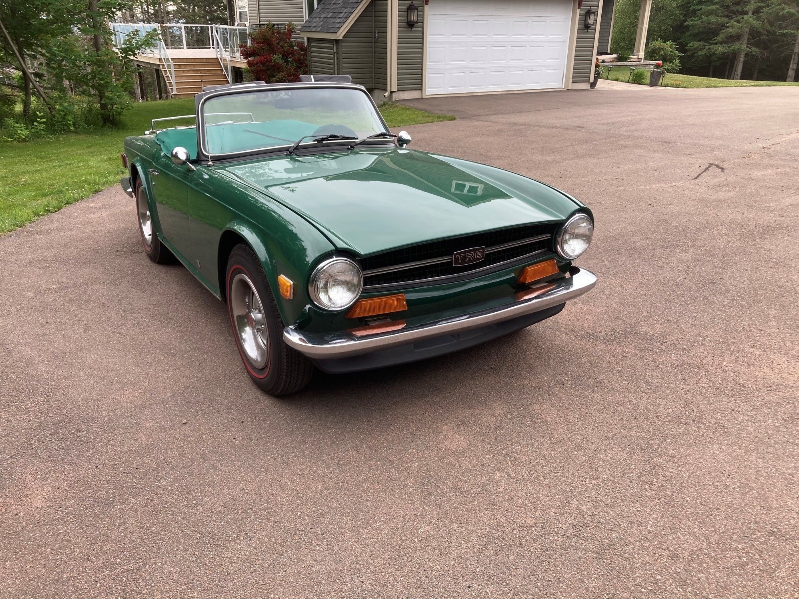 Triumph-TR-6-1973-Convertible-9