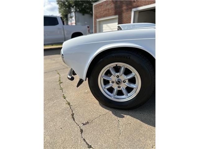 Triumph-TR-6-1974-12