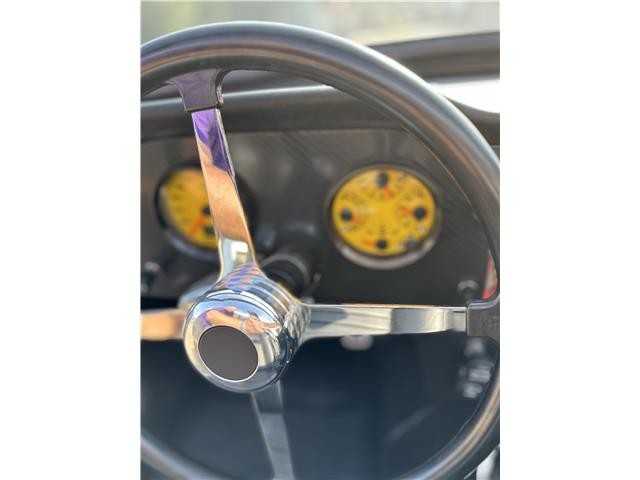 Triumph-TR-6-1974-24