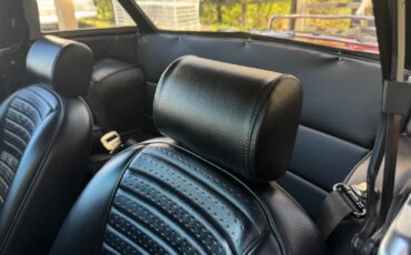 Triumph-TR-6-1974-Convertible-11