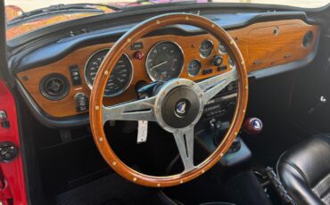 Triumph-TR-6-1974-Convertible-13