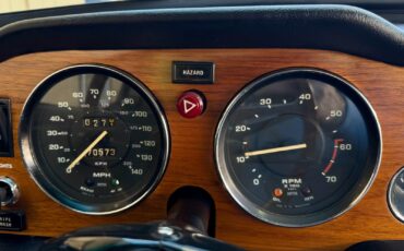 Triumph-TR-6-1974-Convertible-28