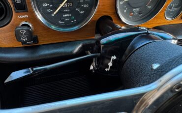 Triumph-TR-6-1974-Convertible-32