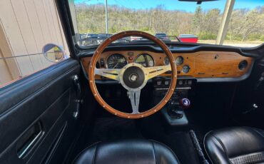 Triumph-TR-6-1974-Convertible-33
