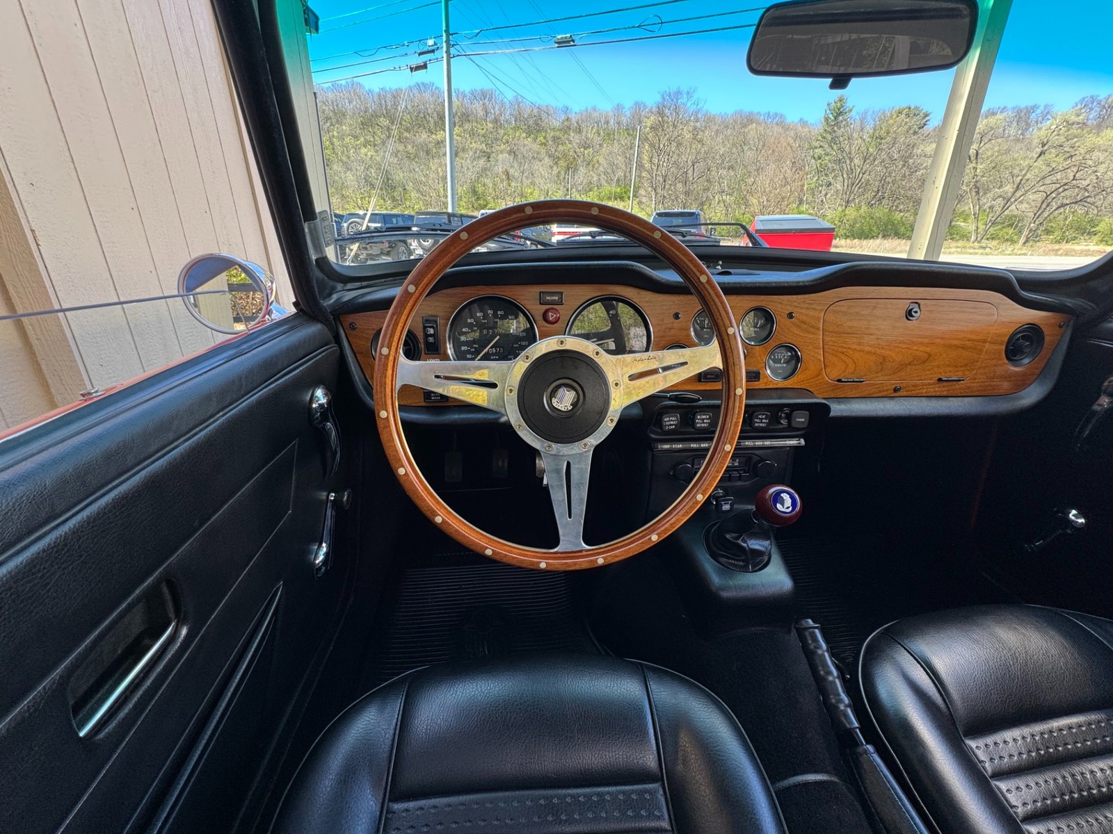 Triumph-TR-6-1974-Convertible-33