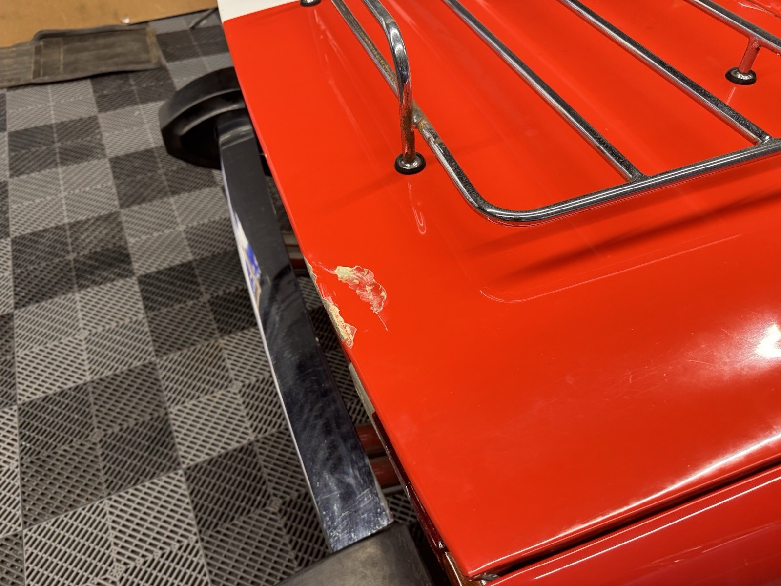 Triumph-TR-6-1976-Convertible-13