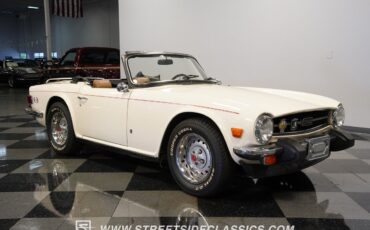 Triumph-TR-6-1976-Convertible-16