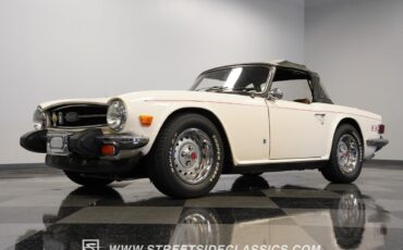 Triumph-TR-6-1976-Convertible-21