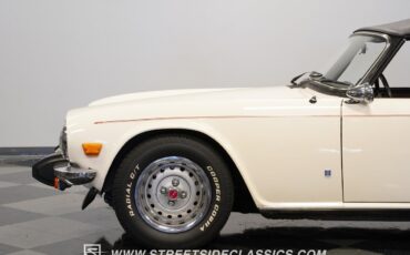 Triumph-TR-6-1976-Convertible-23