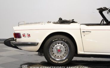 Triumph-TR-6-1976-Convertible-29