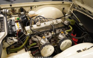 Triumph-TR-6-1976-Convertible-35