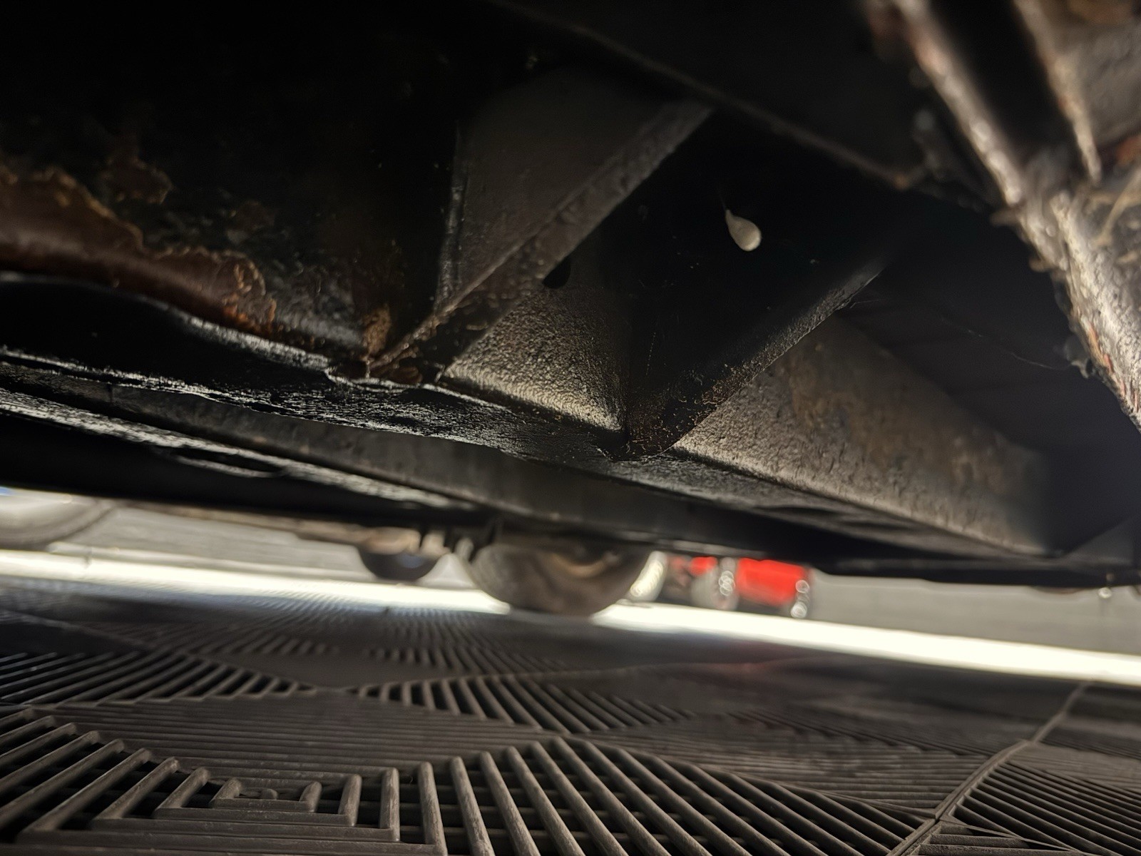 Triumph-TR-6-1976-Convertible-9