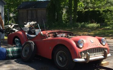 Triumph-TR3-1962-Convertible-1