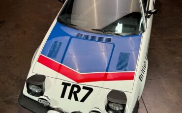 Triumph-TR7-1977-Coupe-13