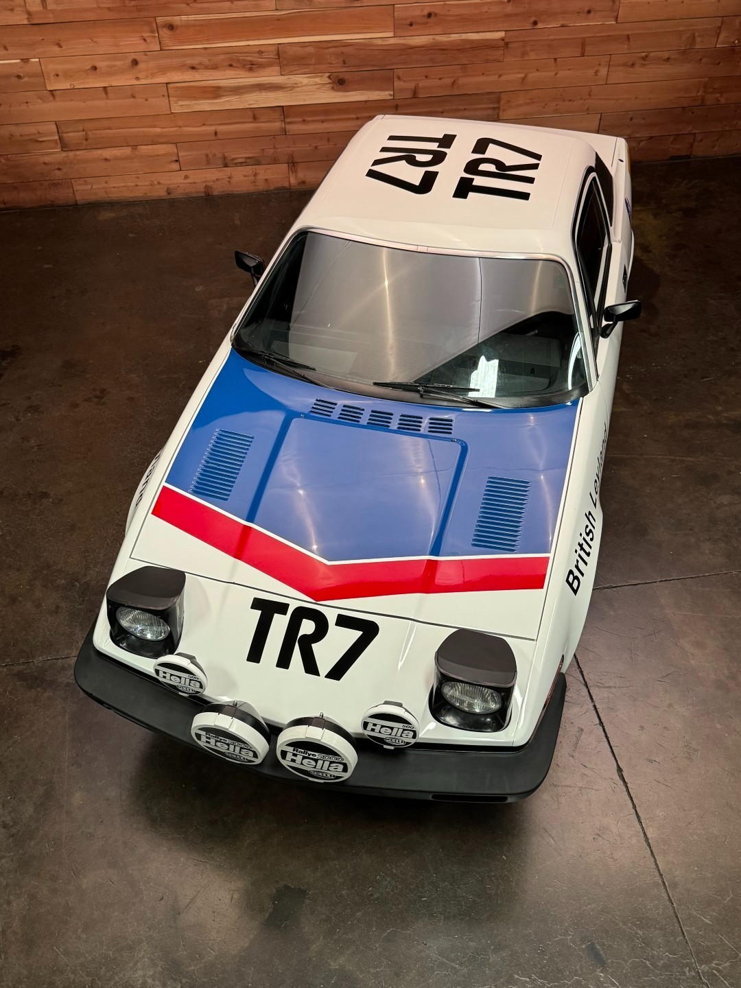 Triumph-TR7-1977-Coupe-13