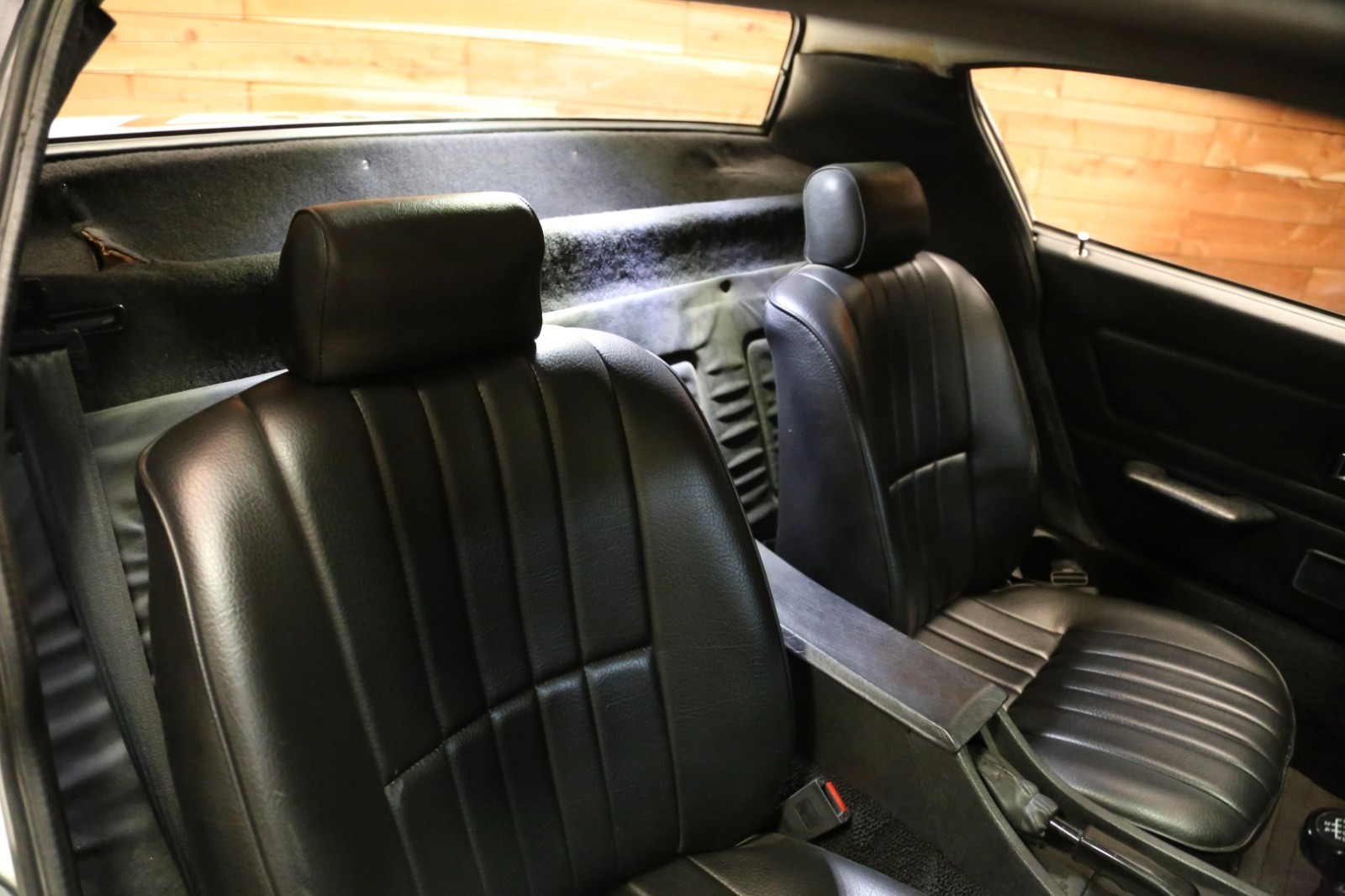 Triumph-TR7-1977-Coupe-20