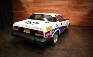 Triumph-TR7-1977-Coupe-3