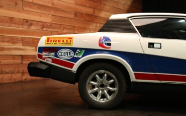 Triumph-TR7-1977-Coupe-9