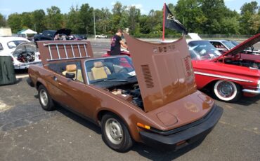 Triumph-TR7-1980-Convertible-18