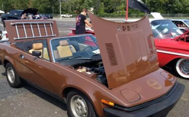 Triumph-TR7-1980-Convertible-21