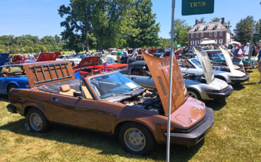 Triumph-TR7-1980-Convertible-7