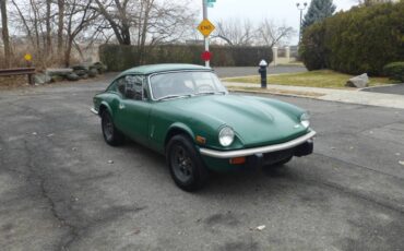 Triumph-gt6-1972-green-12
