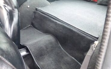 Triumph-gt6-1972-green-15