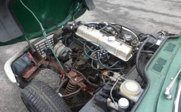 Triumph-gt6-1972-green-19