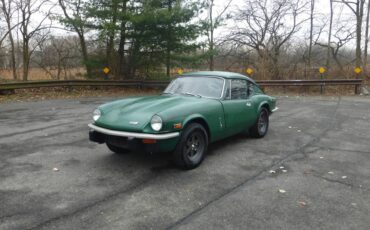 Triumph-gt6-1972-green-6