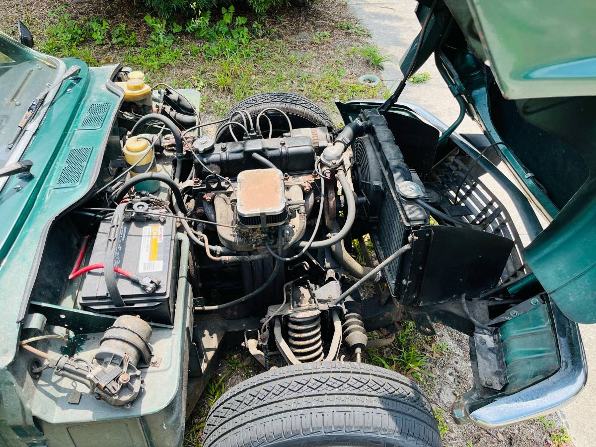 Triumph-spitfire-1500-1977-green-10