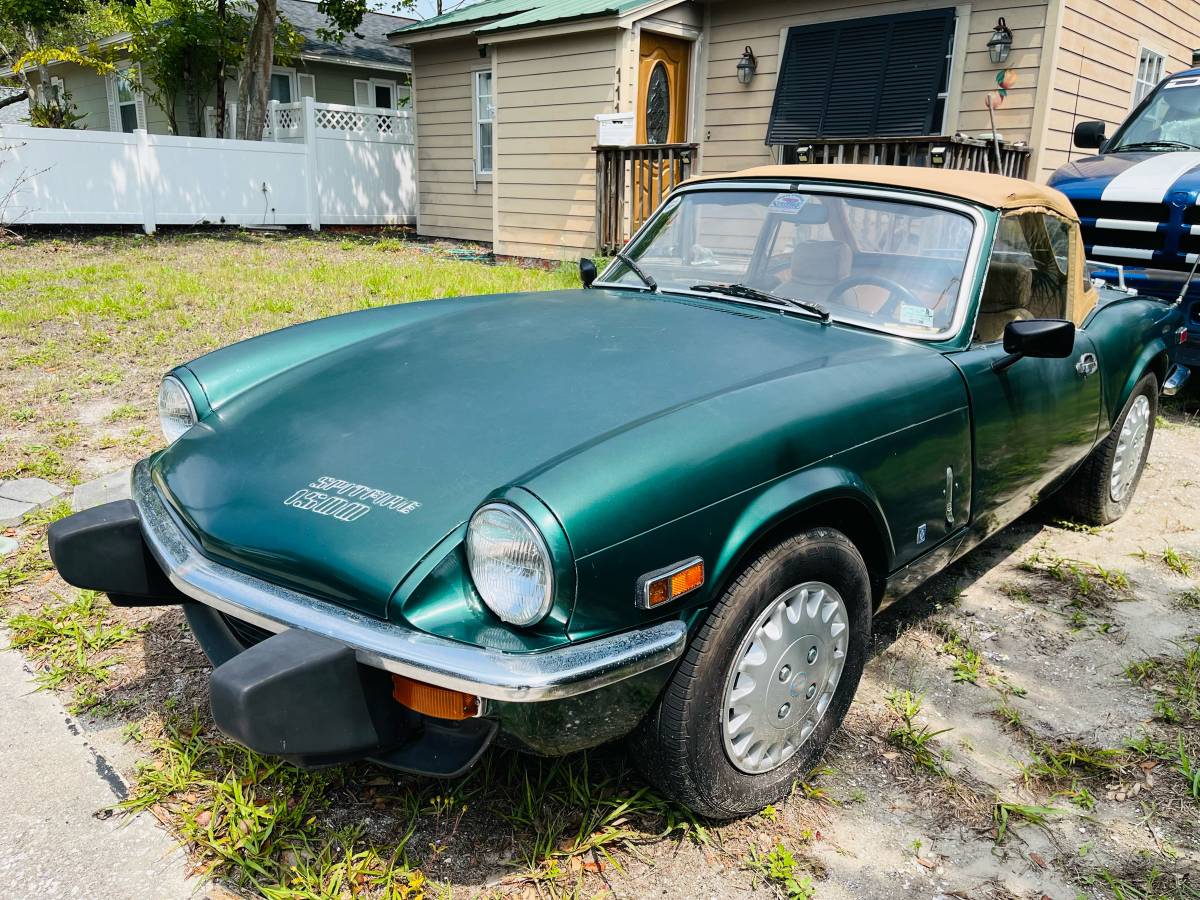 Triumph-spitfire-1500-1977-green-13