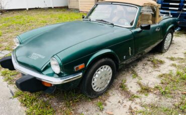 Triumph-spitfire-1500-1977-green-17