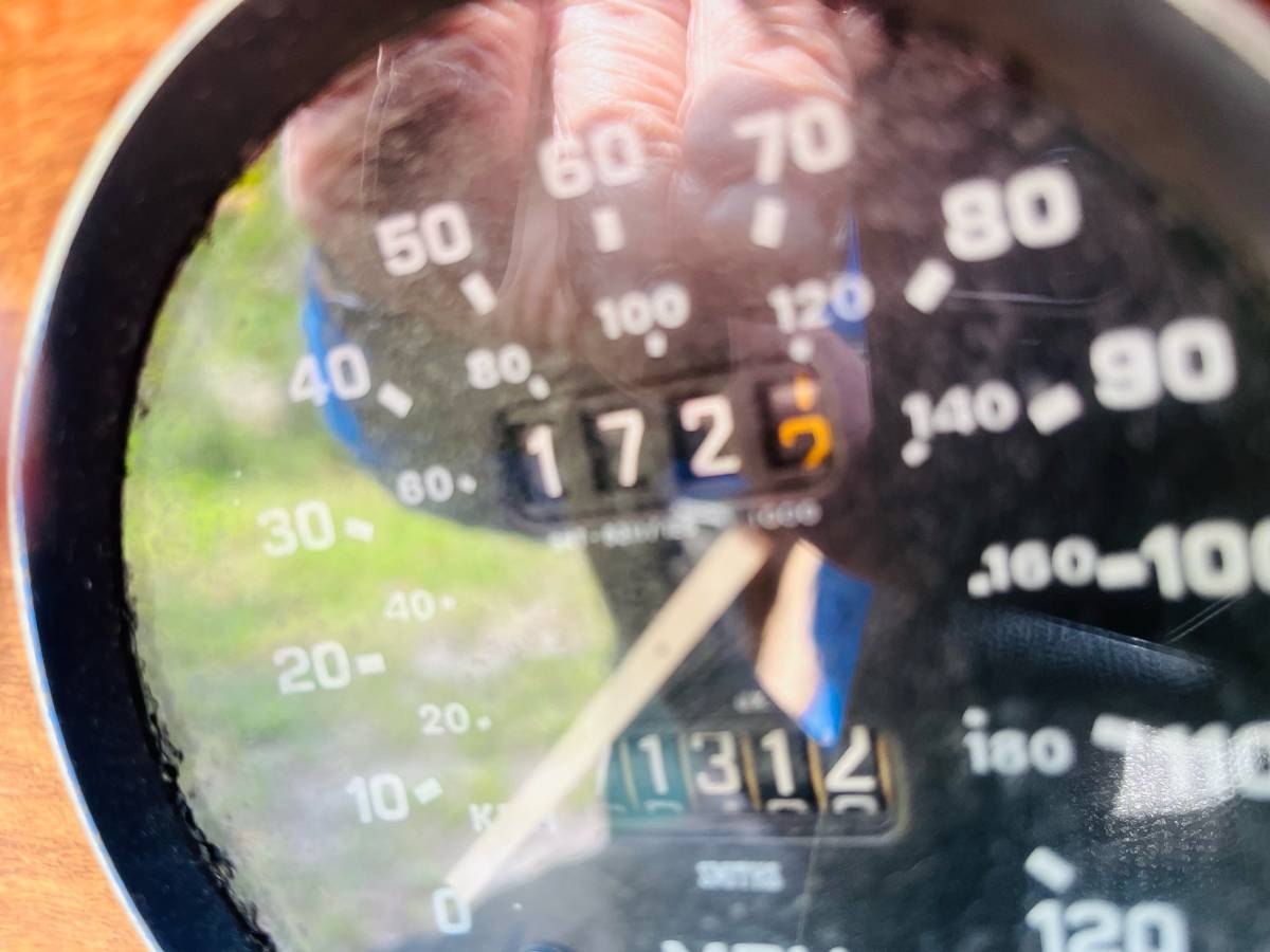 Triumph-spitfire-1500-1977-green-3