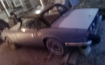 Triumph-spitfire-1974-grey-3